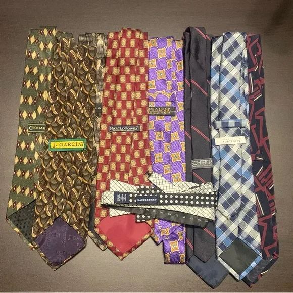 Tie Bundle - Picture 1 of 5